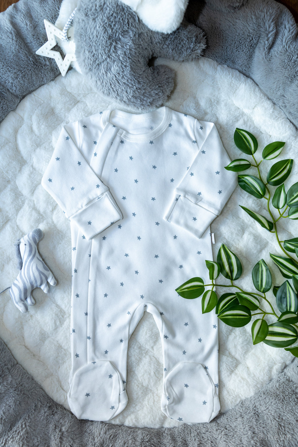 Outseam слип на молнии - Серые Звёзды — слип для малыша из мягкого хлопка со швами наружу
