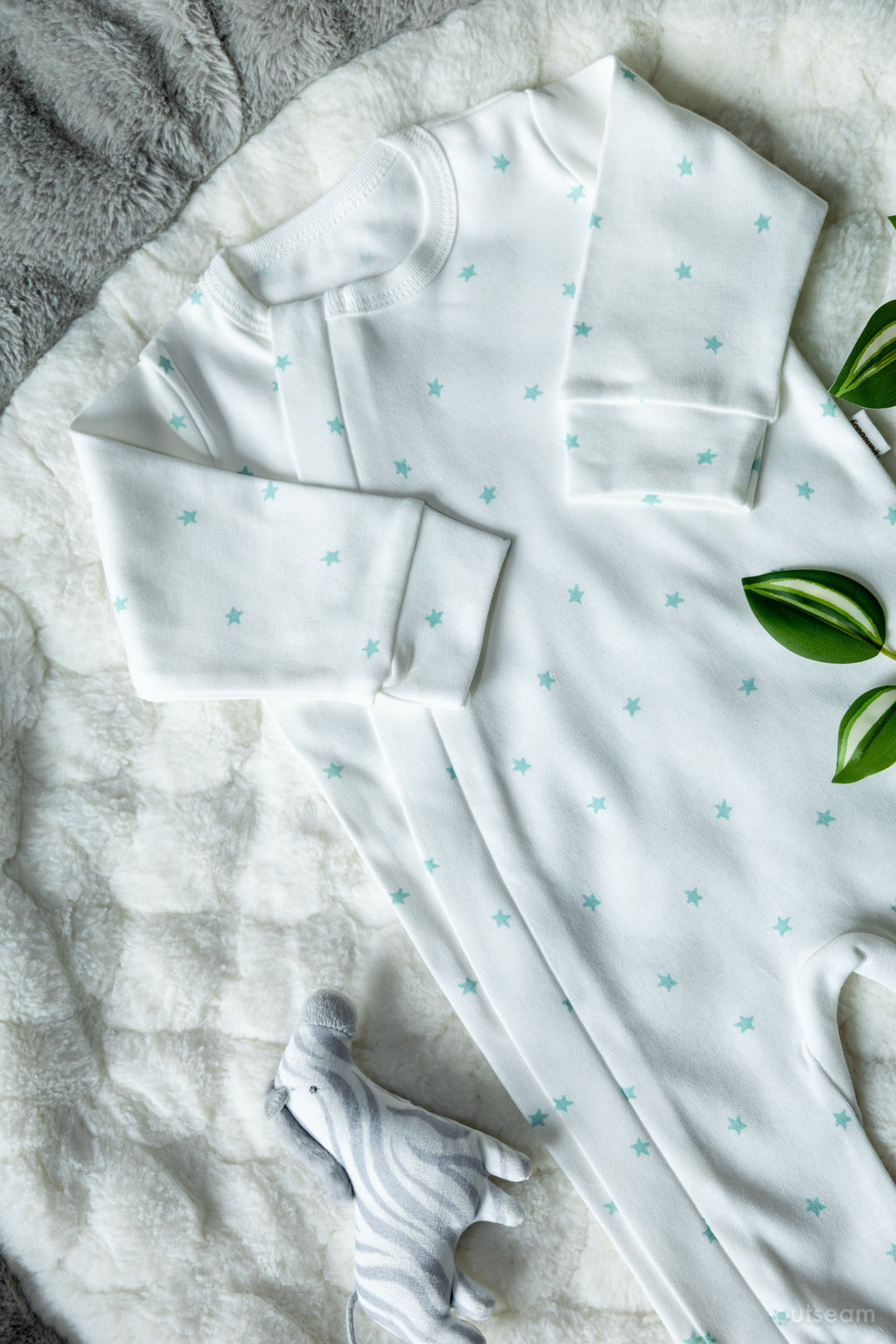 Outseam romper Estrelas Verde-menta — vista de detalhe 2