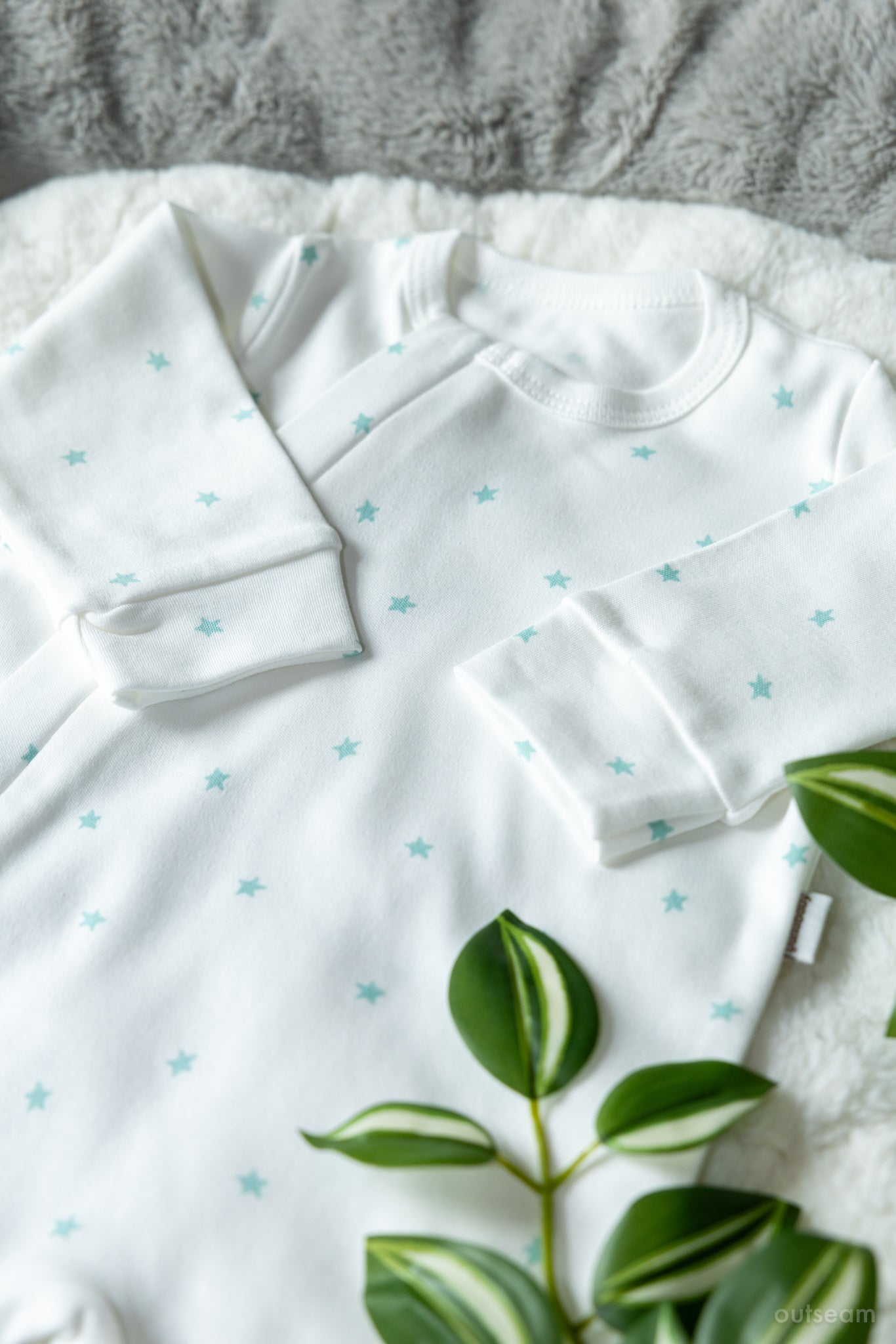 Outseam Pelele Estrellas verde menta — vista de detalle 4