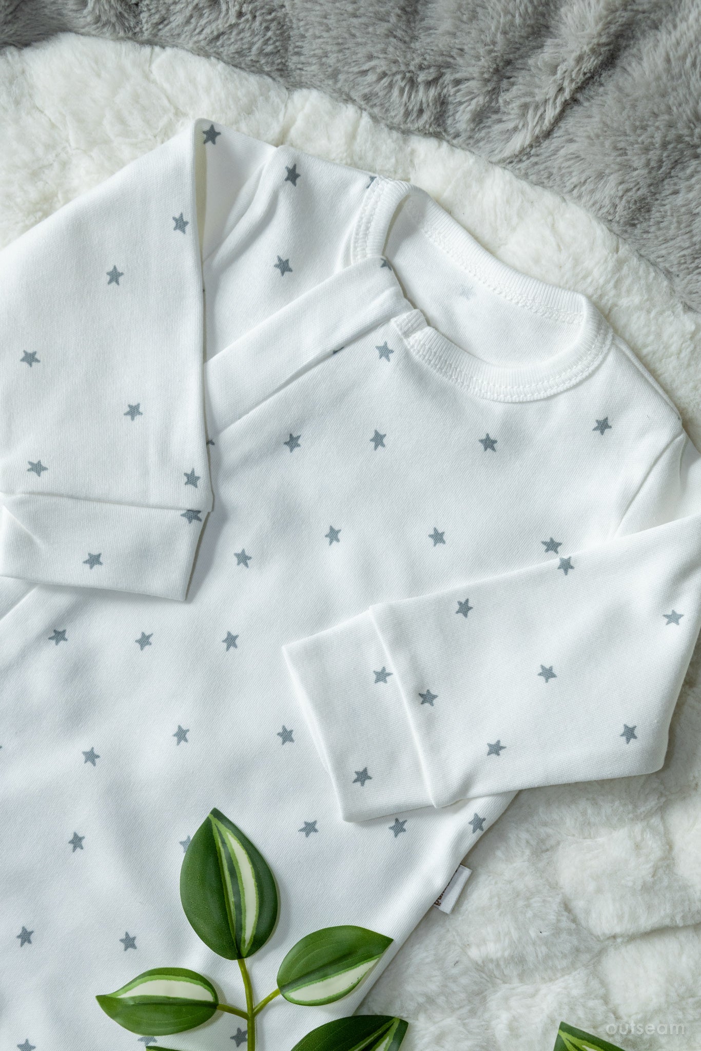 Outseam Pelele Estrellas grises — vista de detalle 3